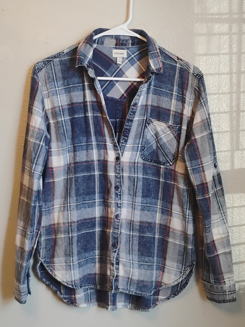 Sneak Peek Blue Plaid Acid Wash Button-Down Shirt S
